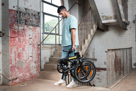 How to Fold and Unfold the Dahon Mariner Bicycle