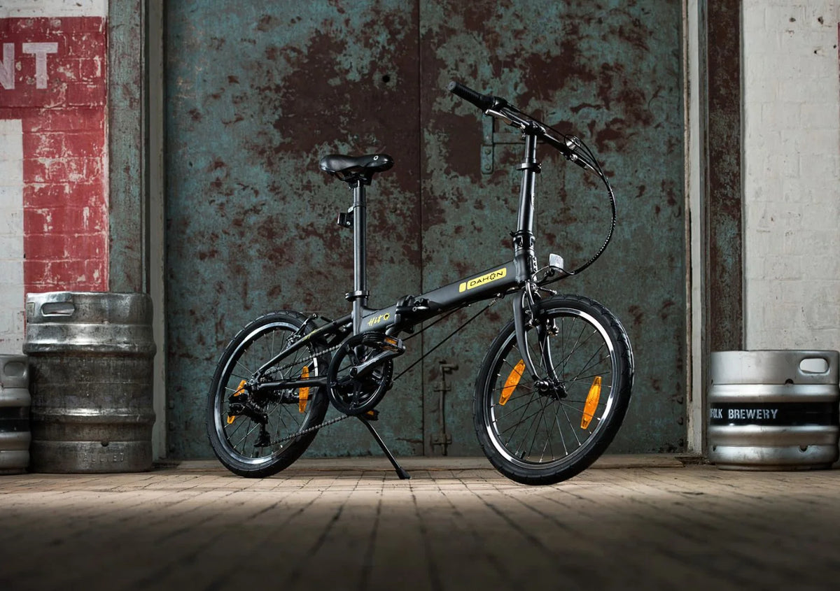 Folding bike DAHON "HIT" 6-speed, Deltech, black, Saddle Bag and Stow Away Cover
